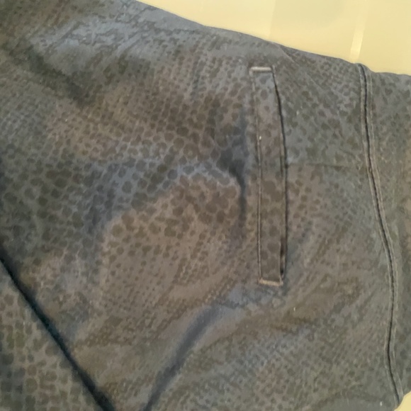 LULULEMON ON THE FLY 7/8 PANT SNAKE SKIN PRINT - Picture 4 of 8